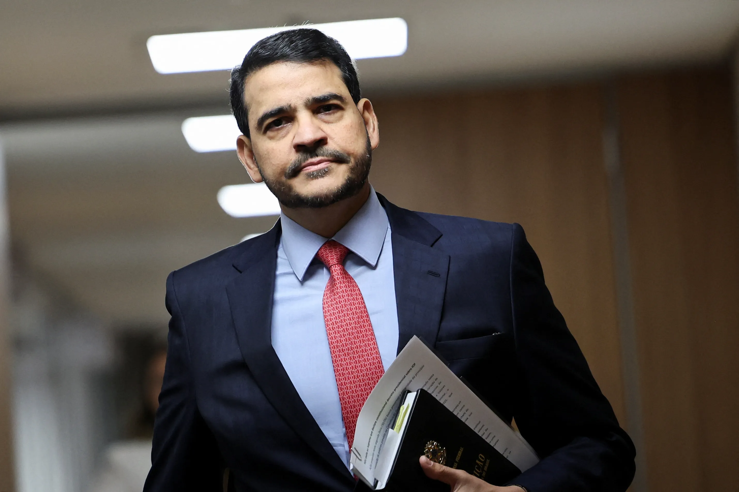 AGU pede à PF investigação sobre repasse de US$ 1 milhão dos EUA a grupos críticos do STF