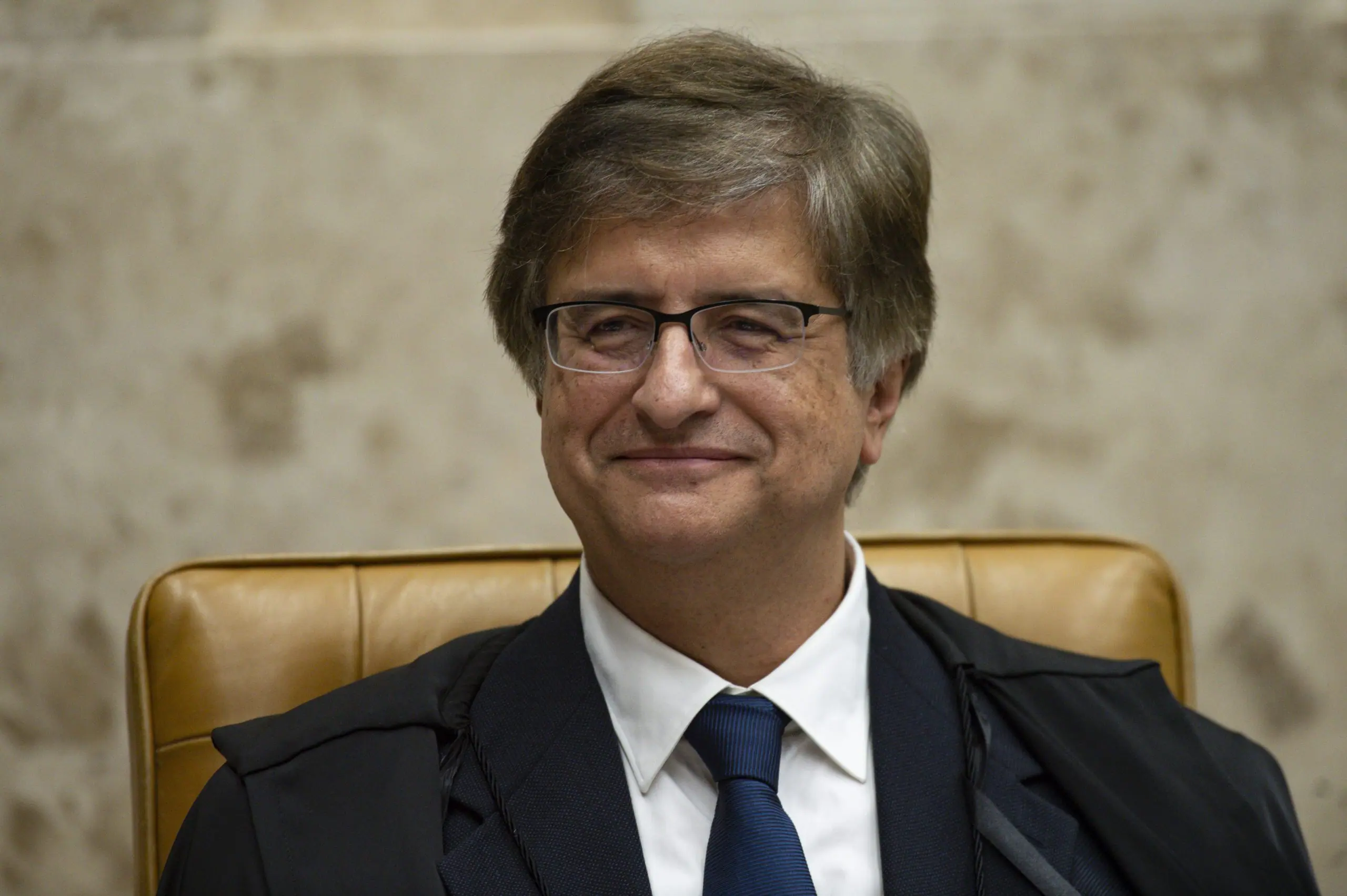 Conselho do MPF vota 3 a 0 para manter Gonet à frente do caso Banco Master