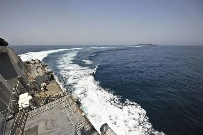 EUA desativam navio no Golfo de Omã em meio a escalada de tensão com o Irã e crise na Arábia Saudita