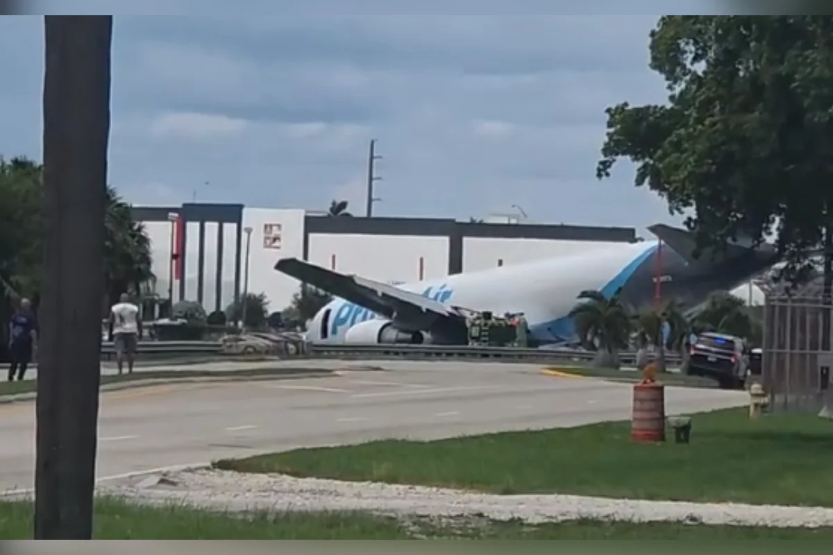 Avião de carga da Amazon sai da pista e deixa ao menos 5 mortos em Miami