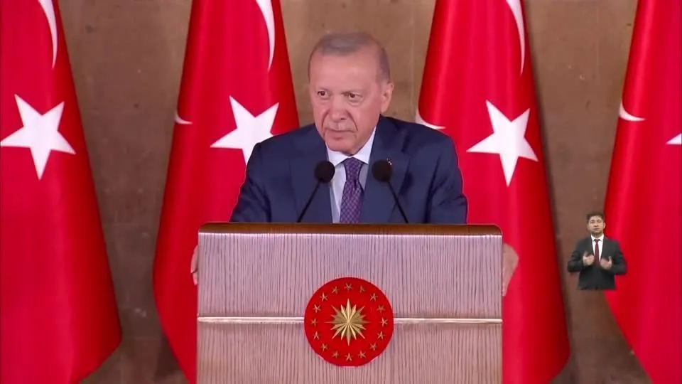 Erdogan diz que Turquia manterá apoio a vizinhos após tensão com Israel na Síria