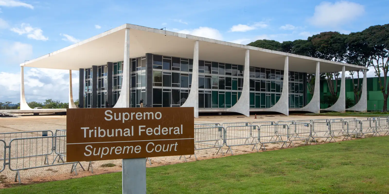 STF suspende julgamento sobre lei que proíbe jogos de azar
