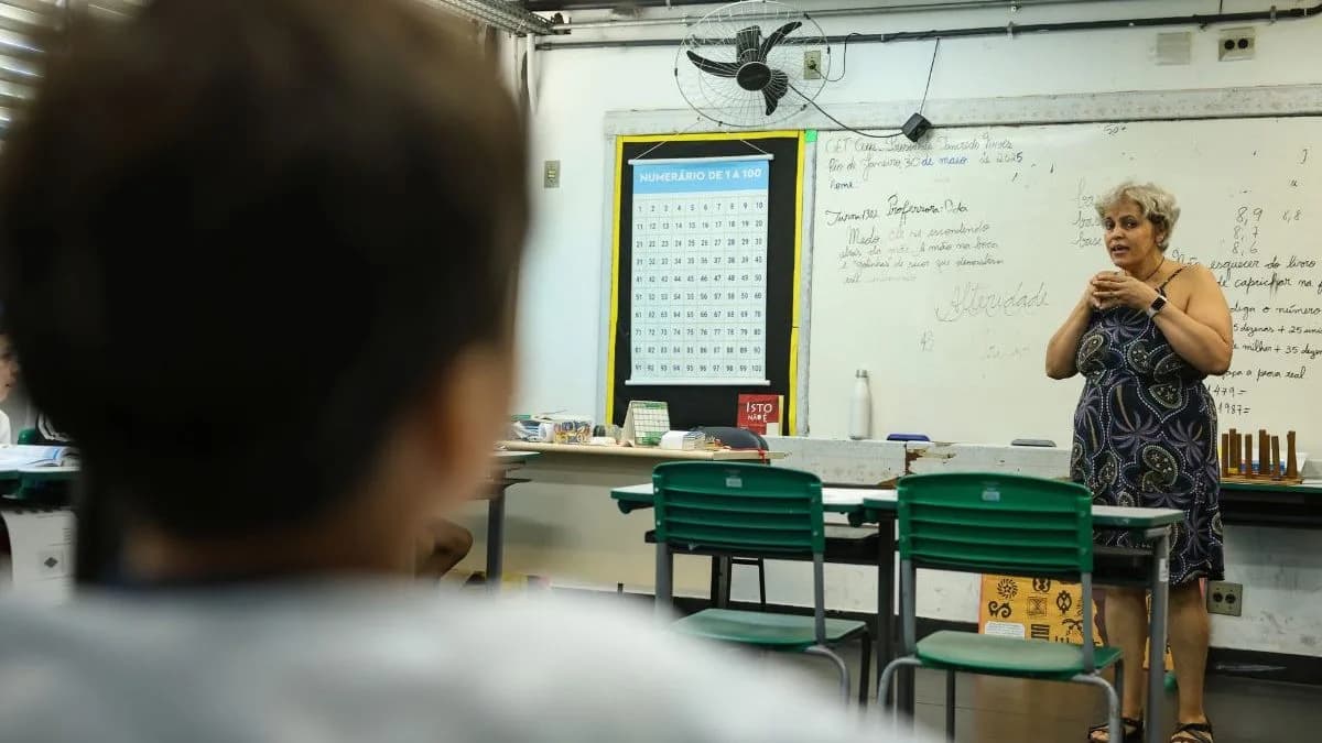 STF retoma julgamento sobre piso de R$ 5.130 dos professores