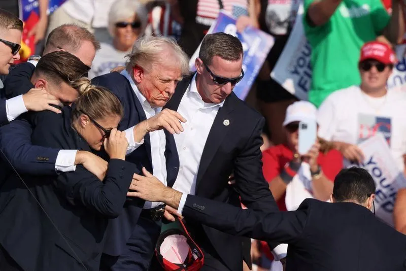 Sobrevivente do atentado contra Trump em 2024 morre aos 76 anos