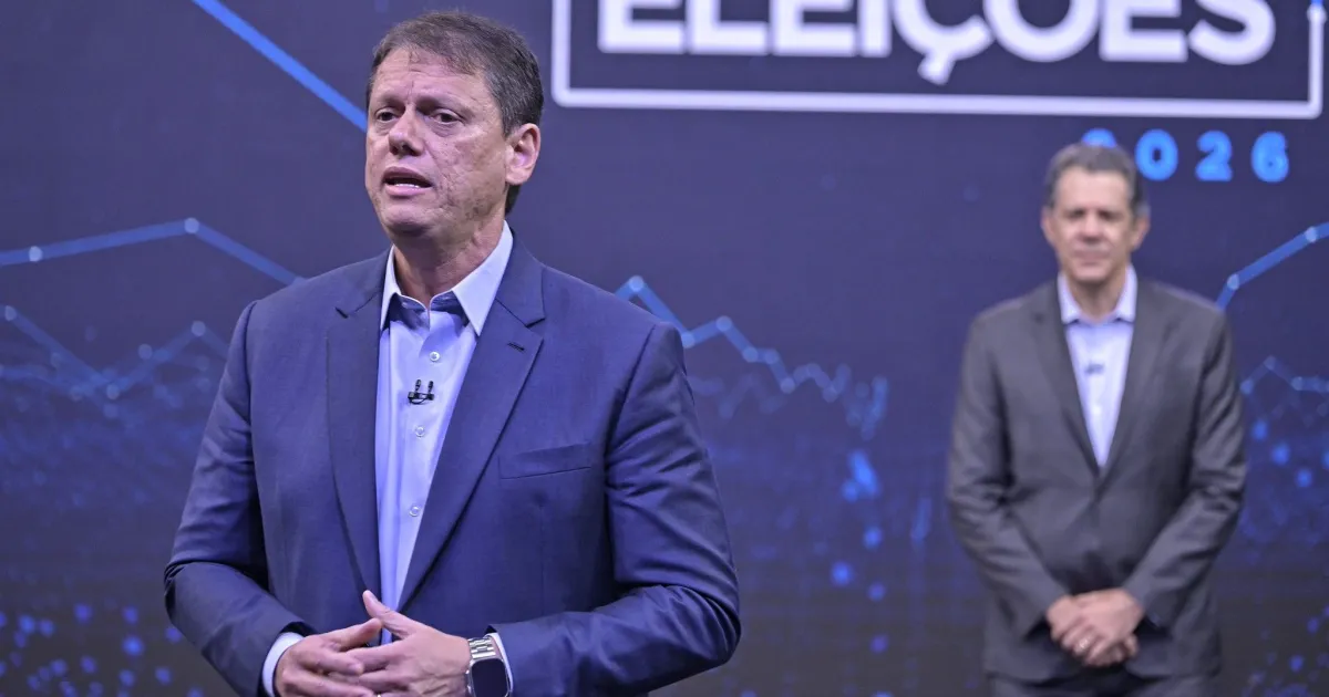 Tarcísio e Haddad trocam farpas sobre Bolsonaro e tráfico em debate ao governo de SP