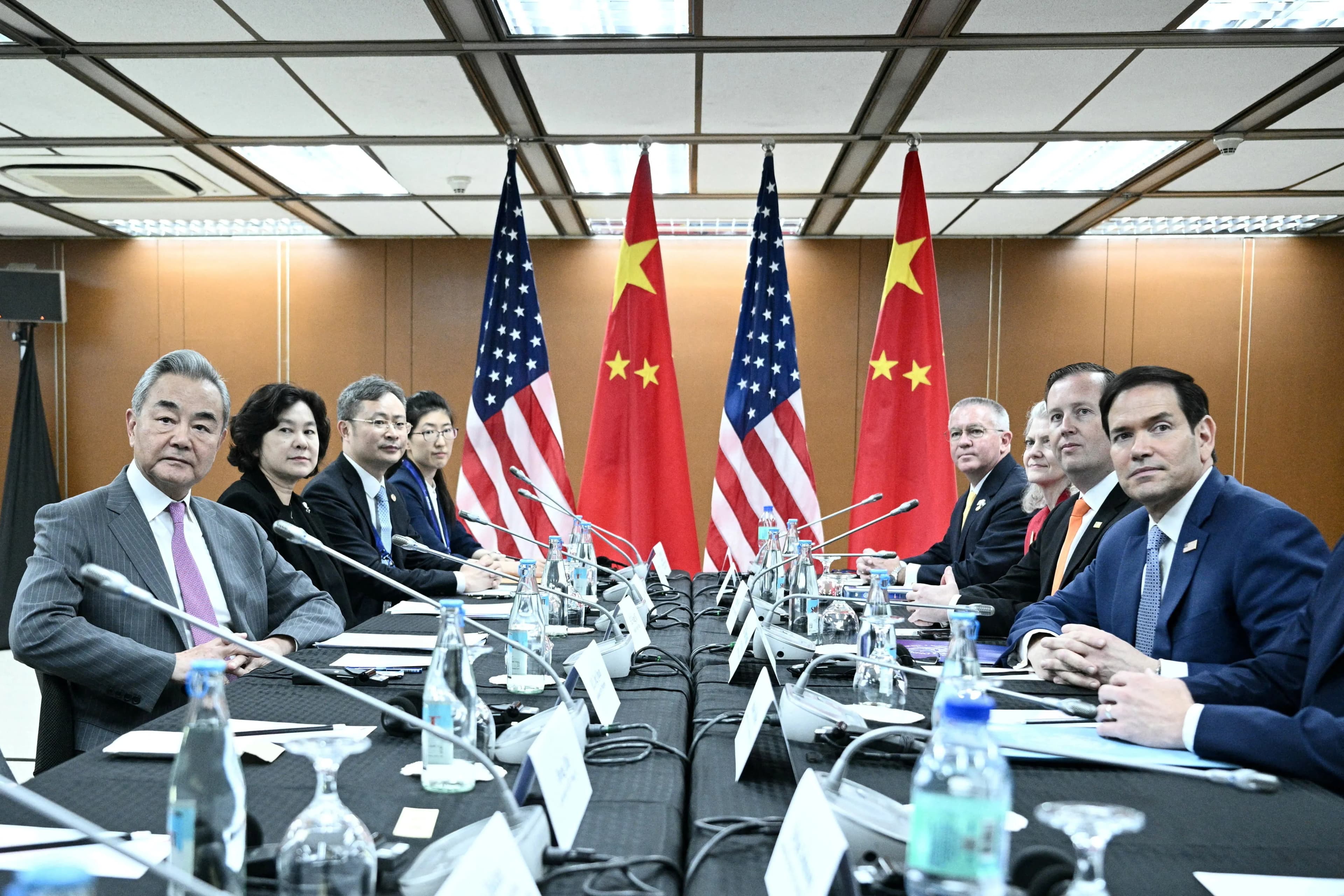 Rubio e chanceler chinês discutem visita de Xi Jinping aos EUA em setembro