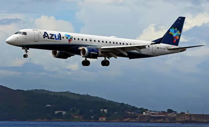 Relatório do Cenipa detalha turbulência que feriu passageiros em voo internacional da Azul