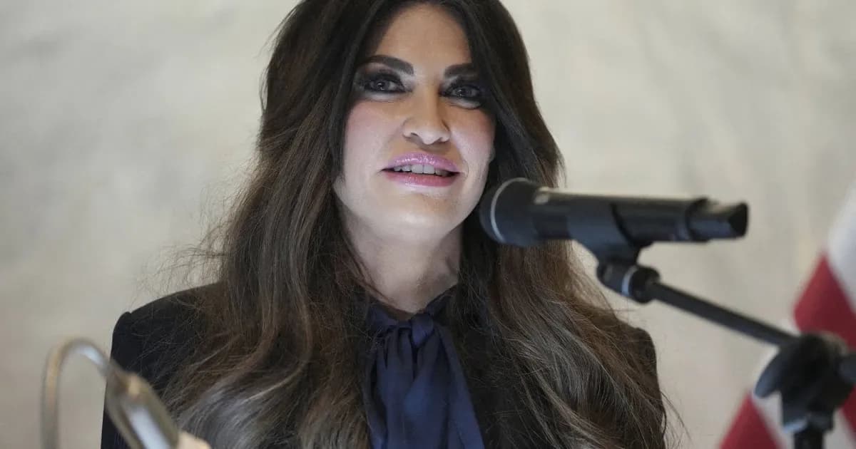 Embaixadora dos EUA na Grécia, ex-noiva de Trump Jr., renuncia após denúncias