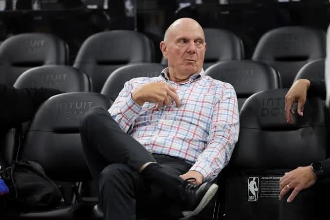 NBA aplica multa histórica e afasta dono dos Clippers por violação do teto salarial