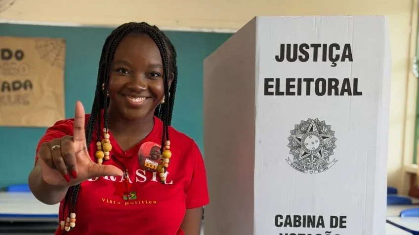 Ministério da Justiça pede à PF apuração de ameaças contra deputada eleita Ana Elisa