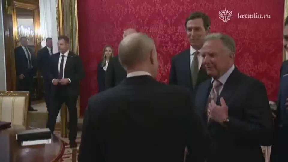 Putin recebe enviados dos EUA em Moscou para discutir fim da guerra na Ucrânia