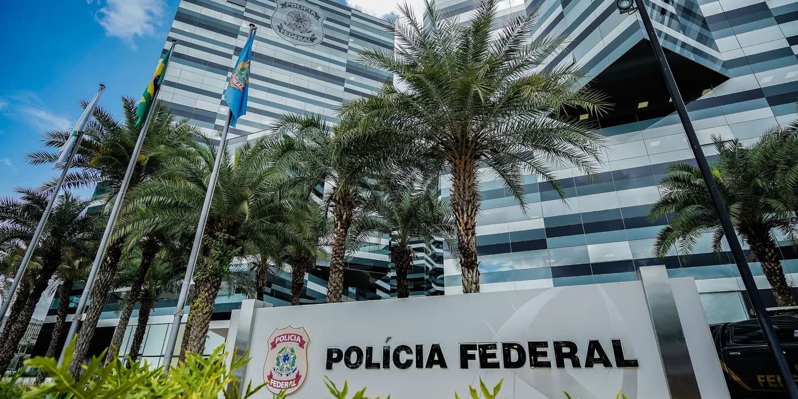 PF pede 90 dias para concluir inquérito sobre financiamento do filme Dark Horse
