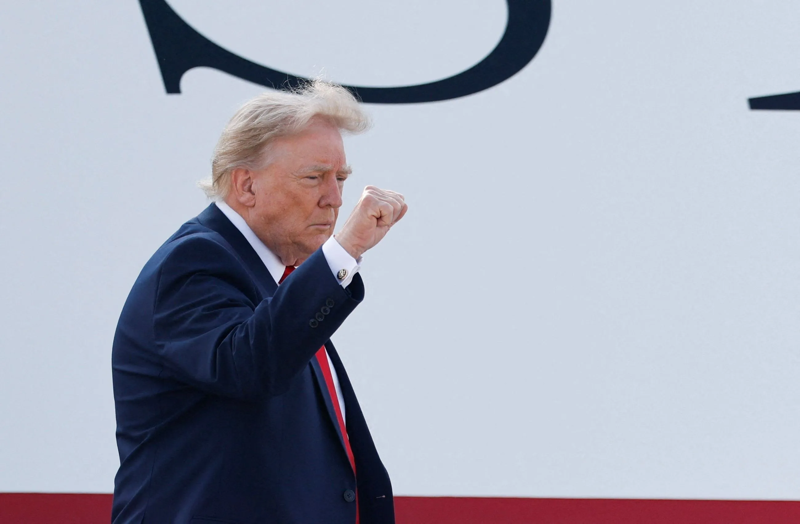 Trump abre convenção republicana atípica para mobilizar base antes das eleições de meio de mandato