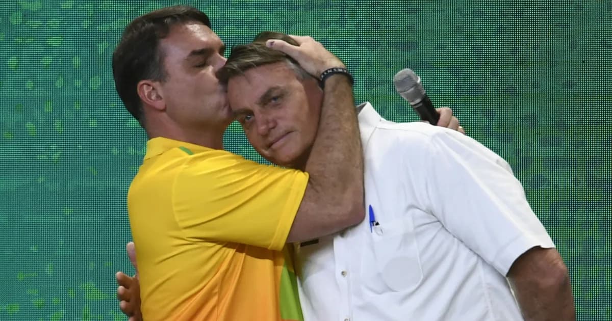 PGR é favorável a Flávio Bolsonaro retomar visitas ao pai na prisão