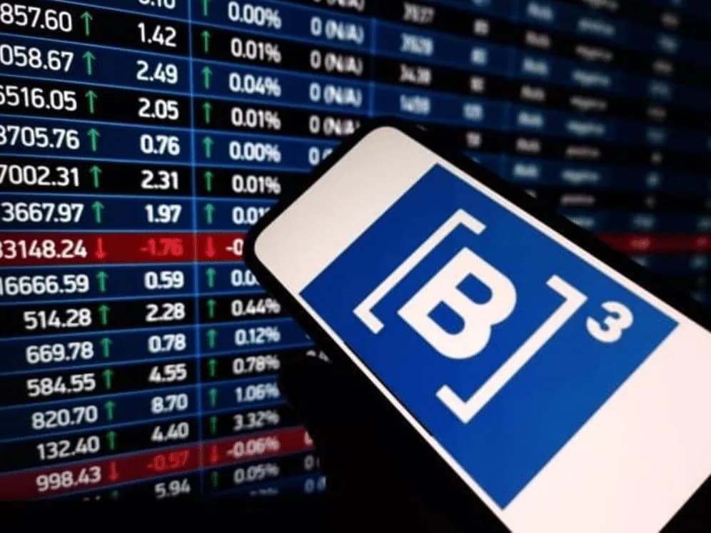 Ibovespa bate recorde histórico de 209,6 mil pontos no 1º pregão após eleição