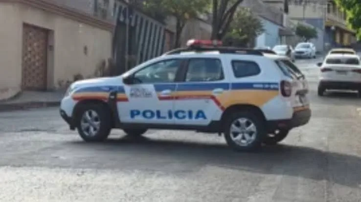 Operação policial no Barreiro, em Belo Horizonte, deixa três PMs feridos e dois suspeitos mortos