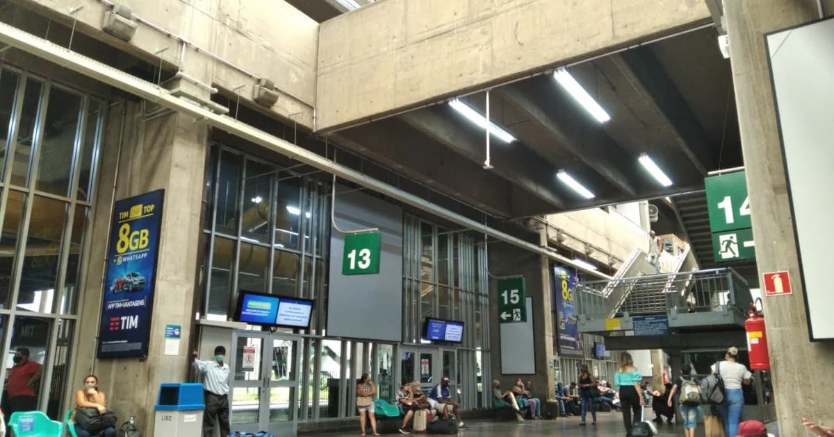 Justiça garante desconto em passagem de ônibus a idosos de baixa renda a qualquer hora