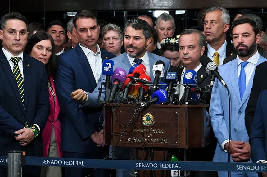 Senador protocola 54º pedido de impeachment contra Alexandre de Moraes
