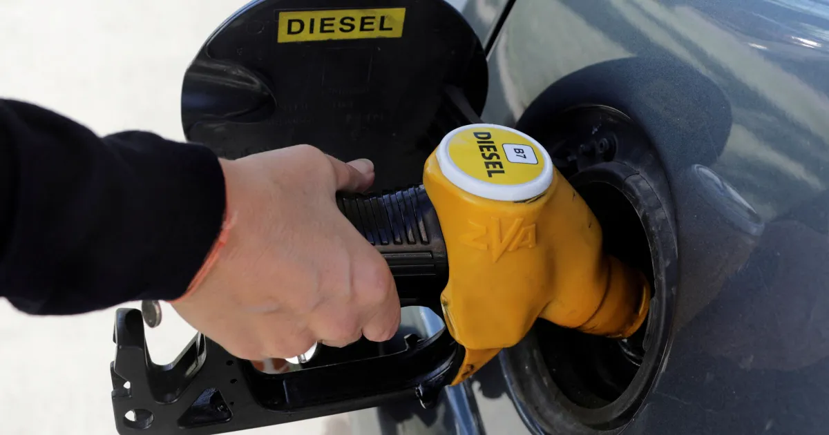 Crise de refino na Rússia eleva preço do diesel no Brasil e na Europa