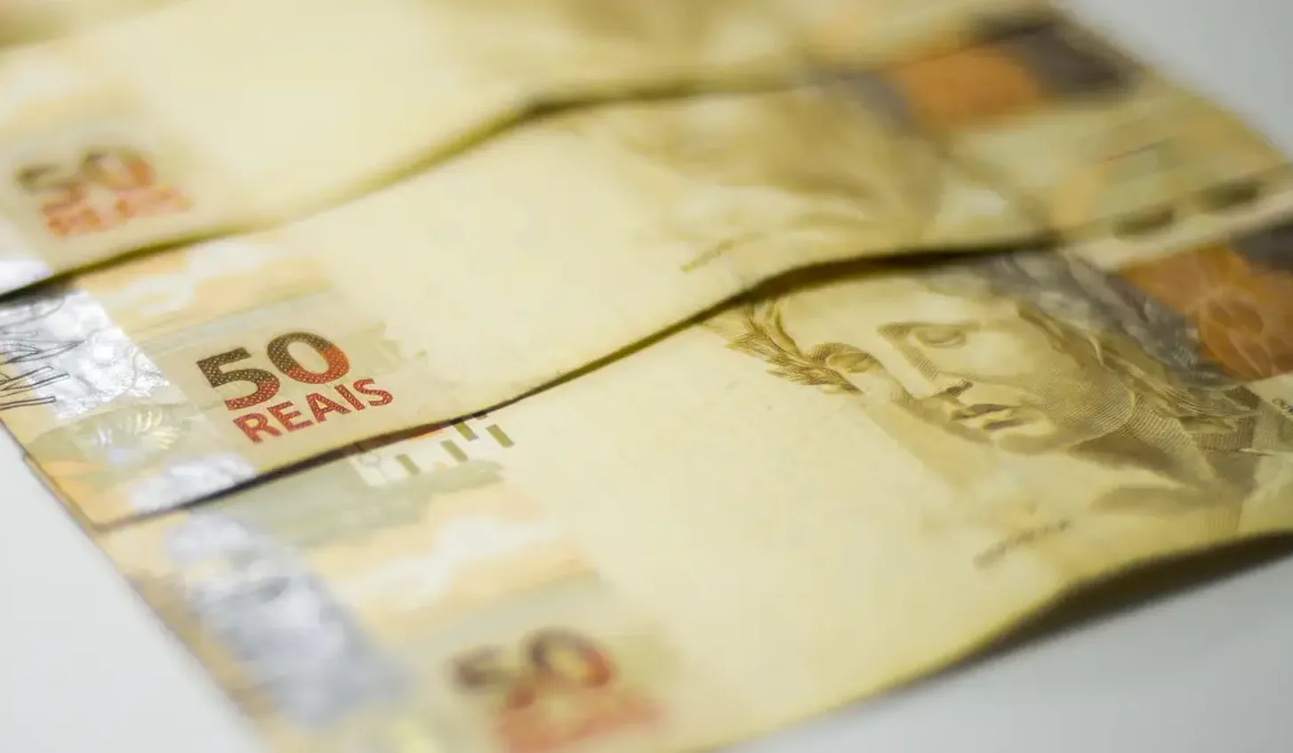 Dívida bruta do Brasil atinge 82,9% do PIB em agosto, maior nível em 5 anos