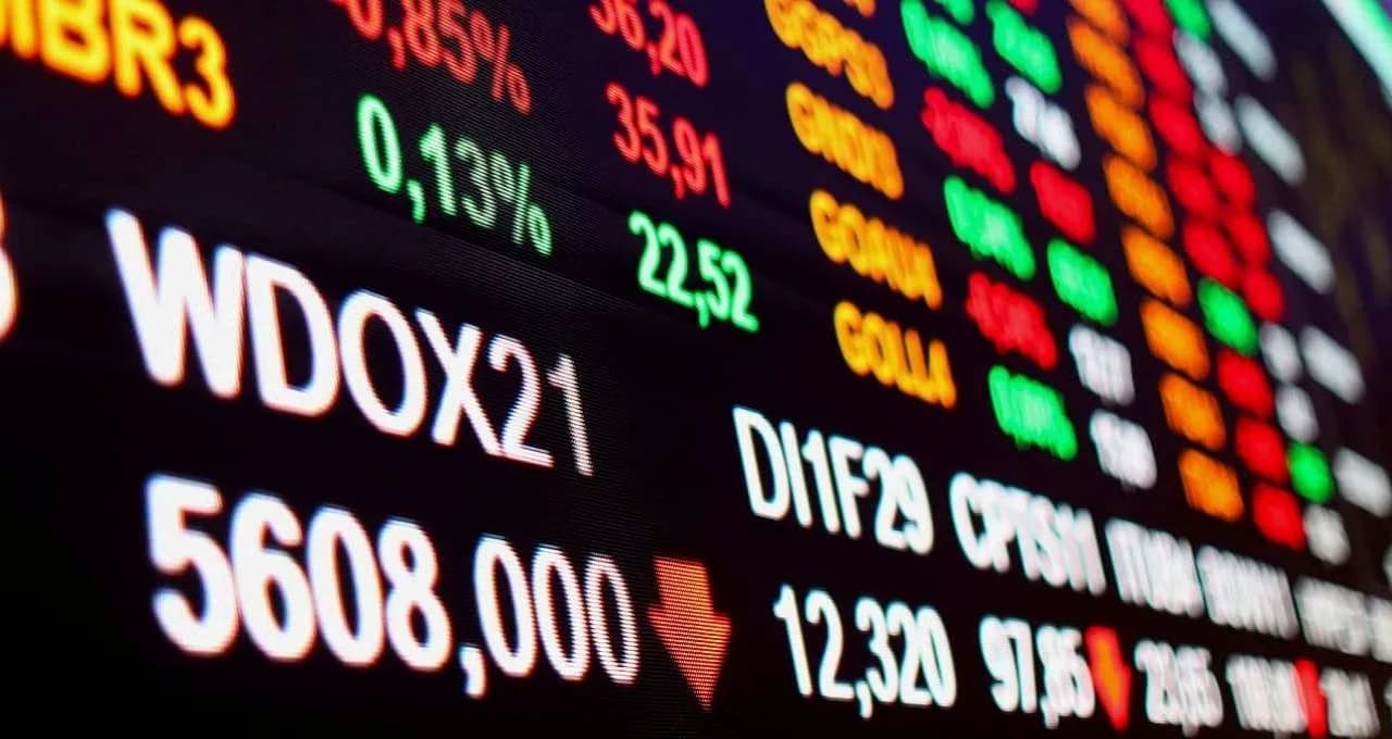 Ibovespa cai pela 11ª sessão seguida, pior sequência em três anos