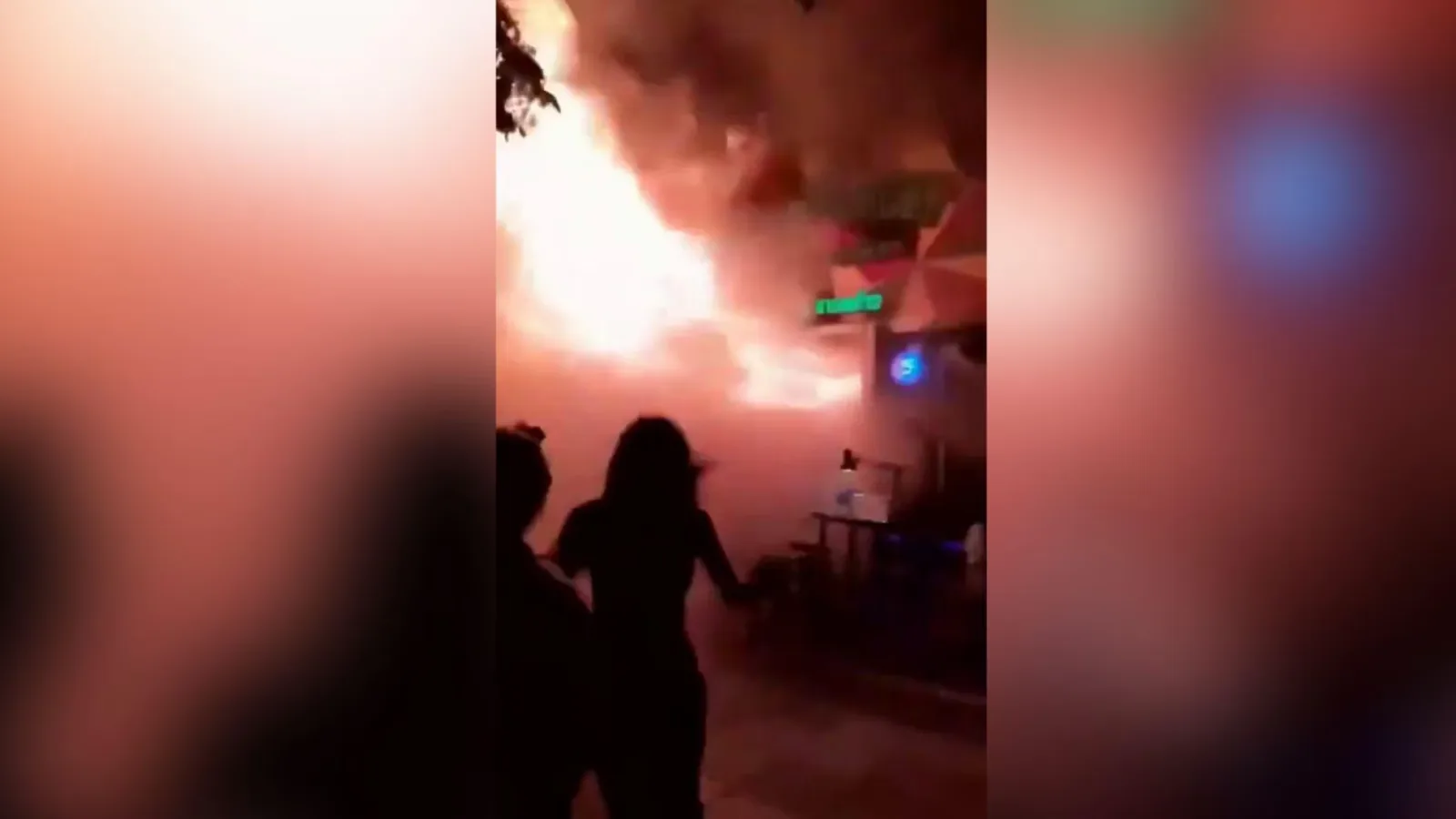 Incêndio em pub de Bangkok mata pelo menos 27 pessoas